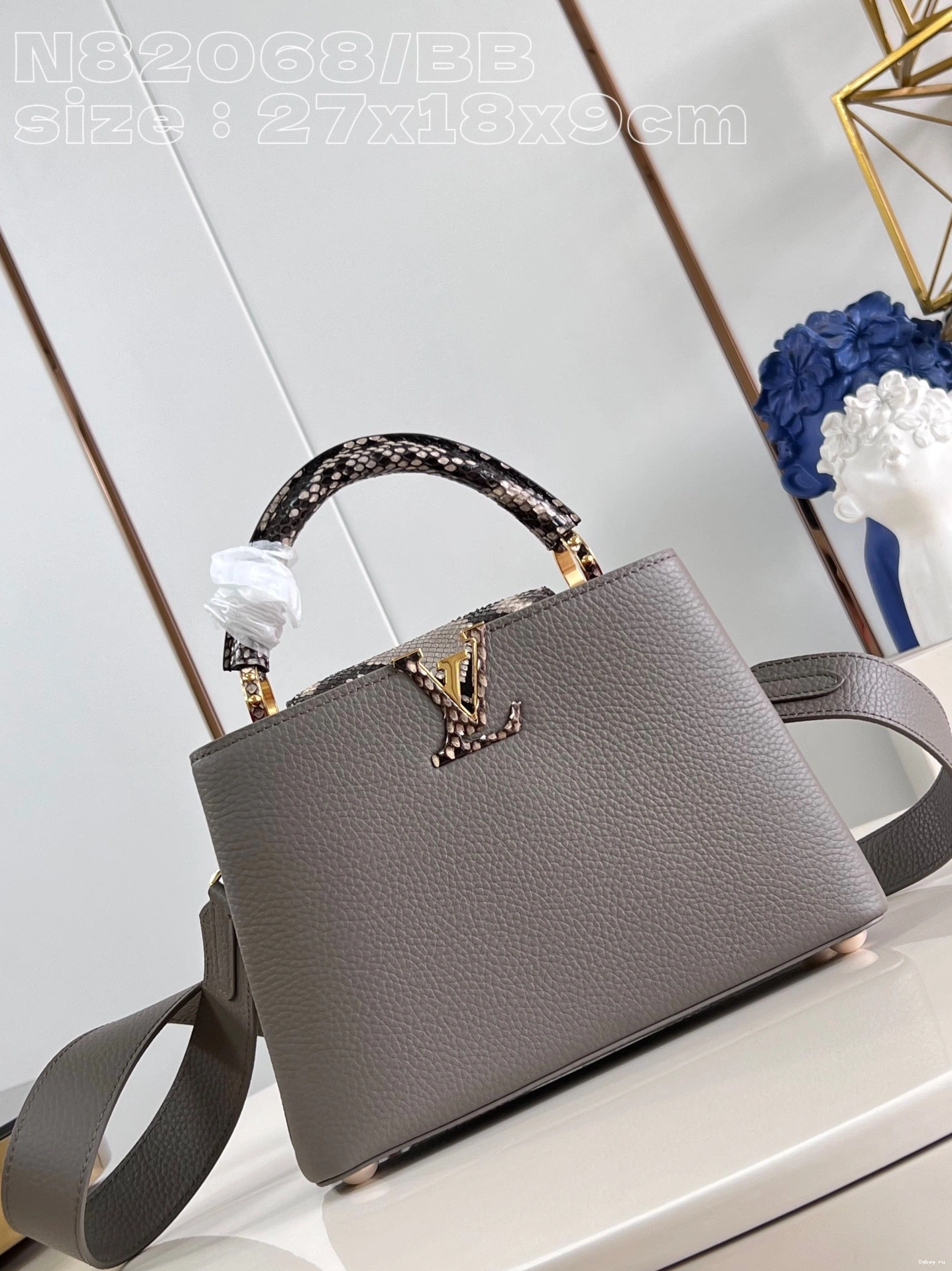 CAPUCINES VUITTON BB-27*18*9CM LOUIS 0714
